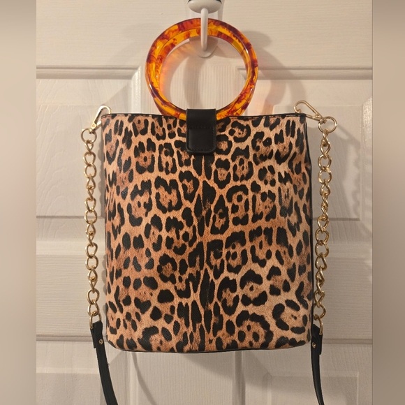 Handbags - Leopard Print Women's Bag with Gold Chain Shoulder Strap